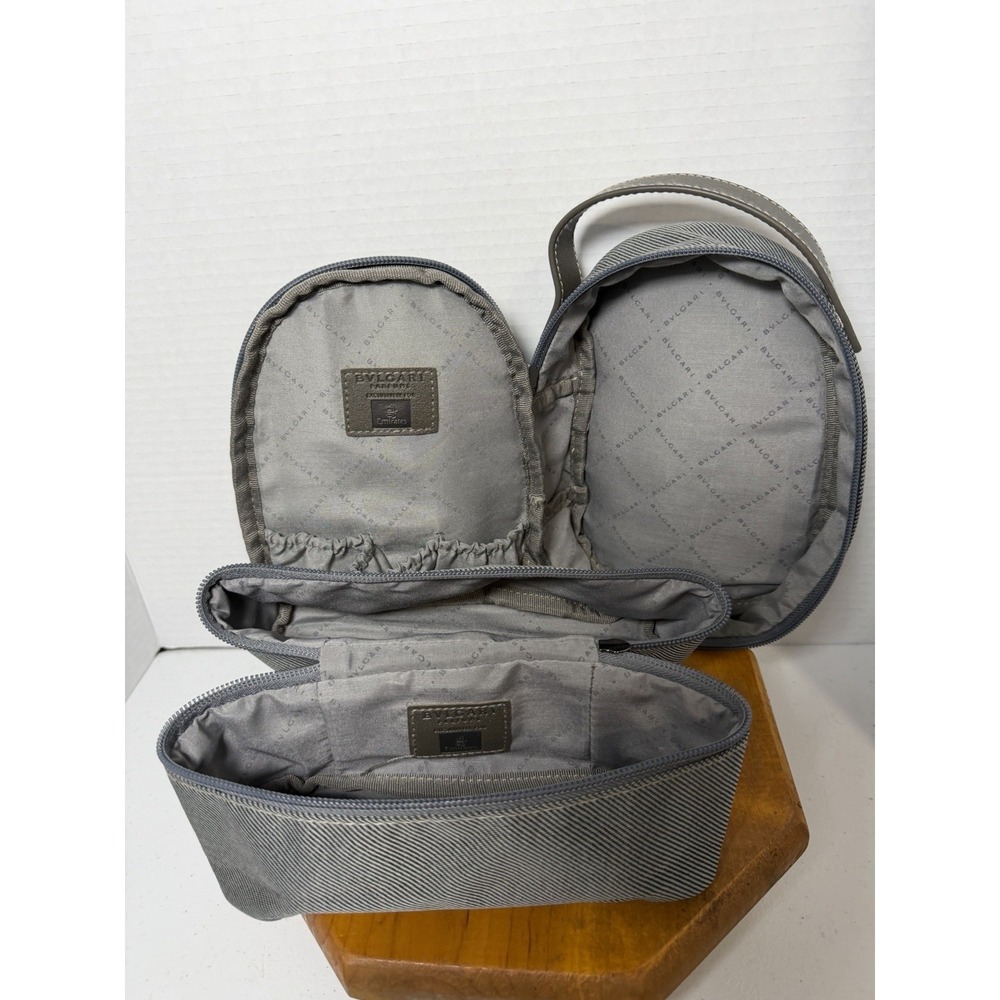 Lot 2 Bvlgari Parfums Emirates‎ Travel Cosmetic Bags Gray Zip Makeup Case